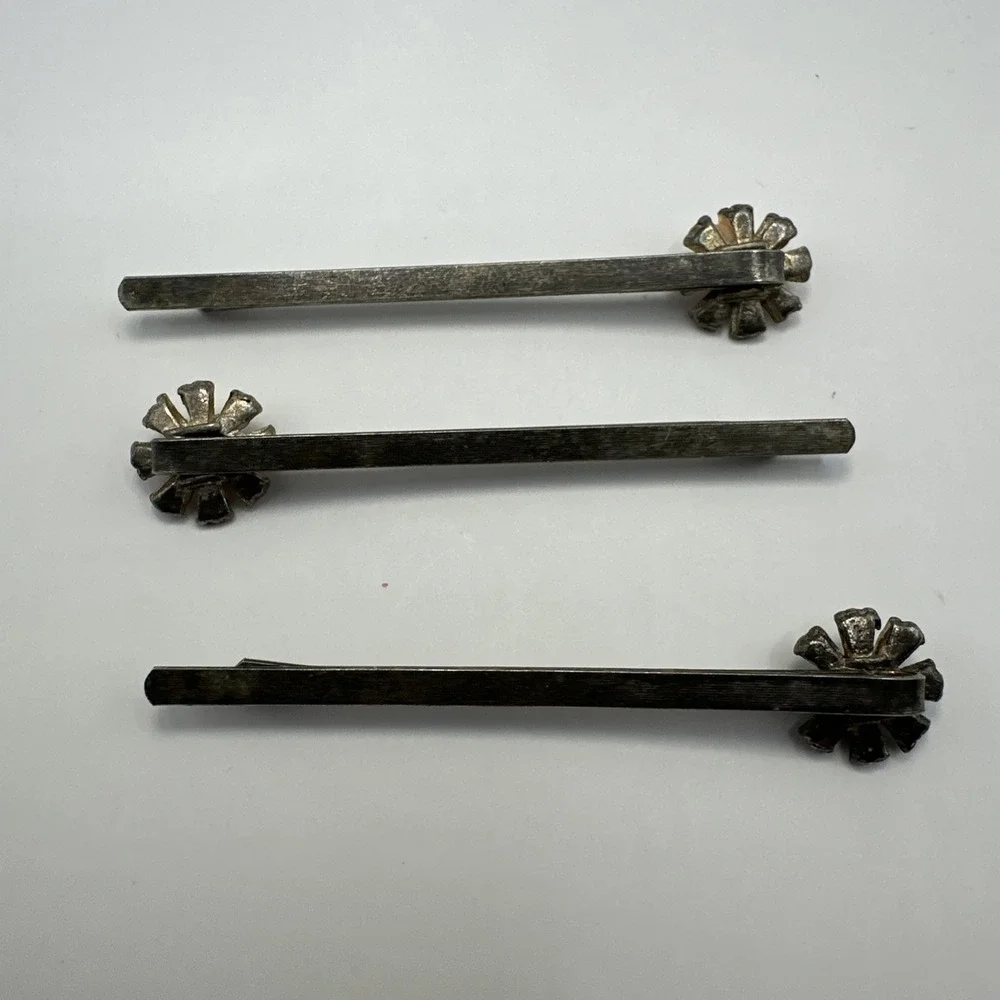 Vintage‎ Enamel daisy flower bobby pins Hair Up Do